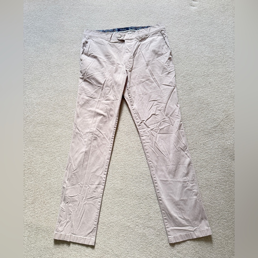 Men's Lightweight Chino Pants in Light Beige